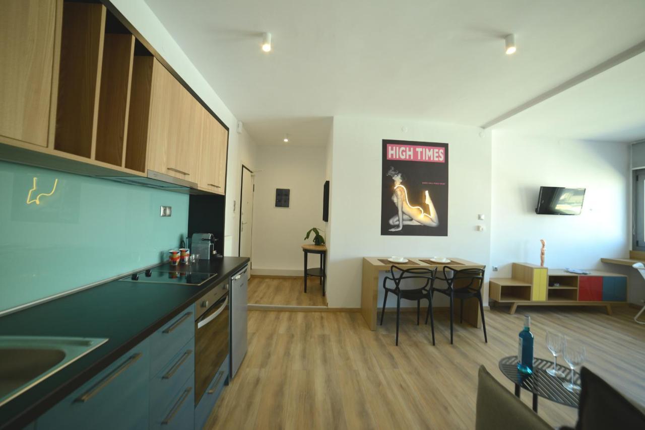Mazi Rooms Ptolemeon テッサロニキ エクステリア 写真