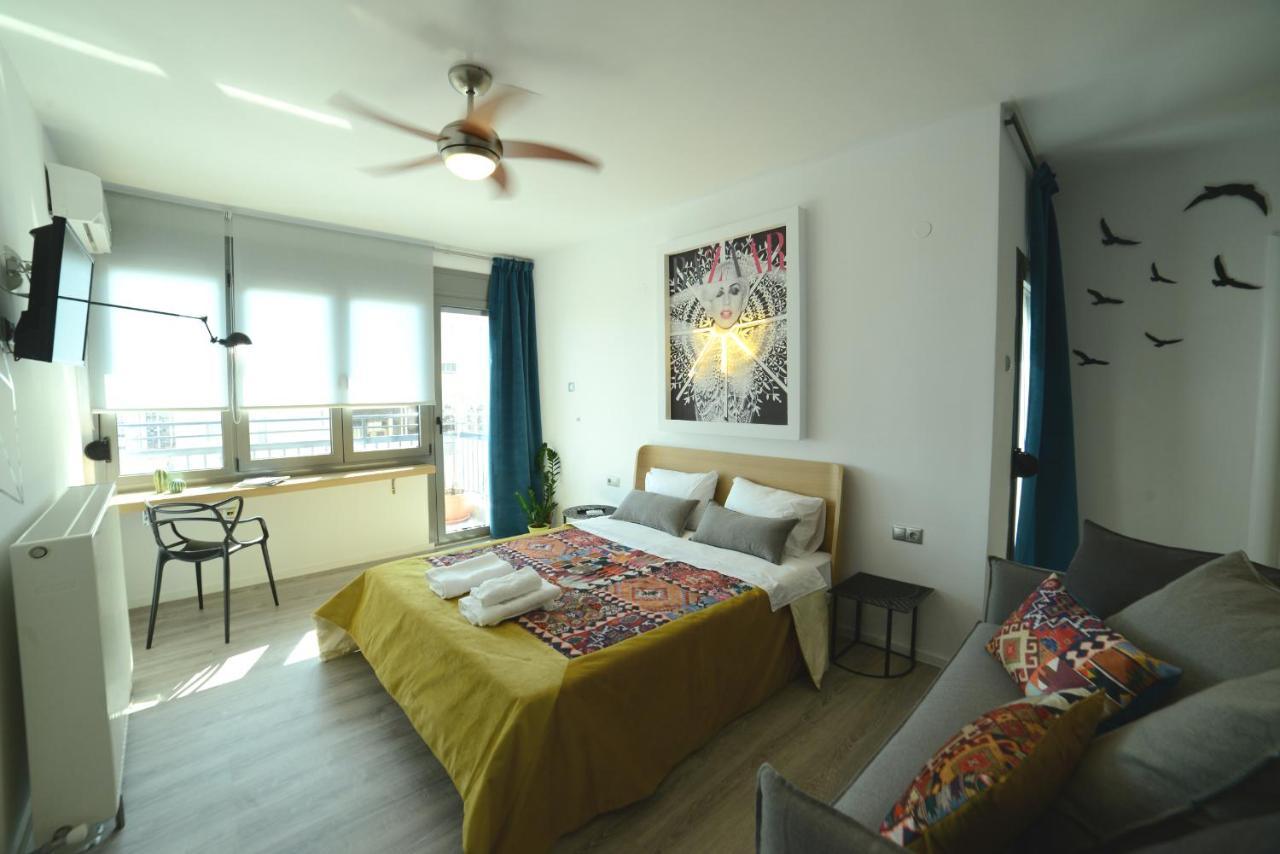 Mazi Rooms Ptolemeon テッサロニキ エクステリア 写真