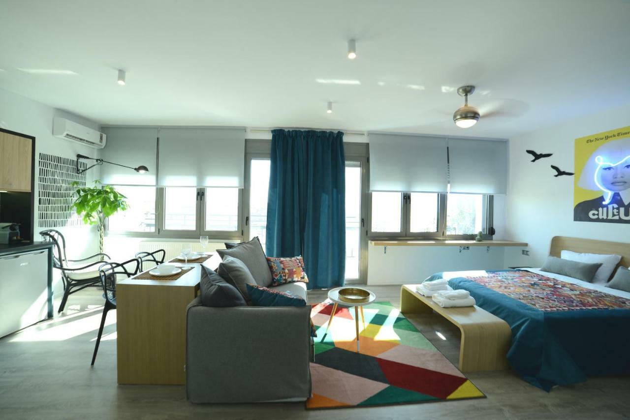 Mazi Rooms Ptolemeon テッサロニキ エクステリア 写真