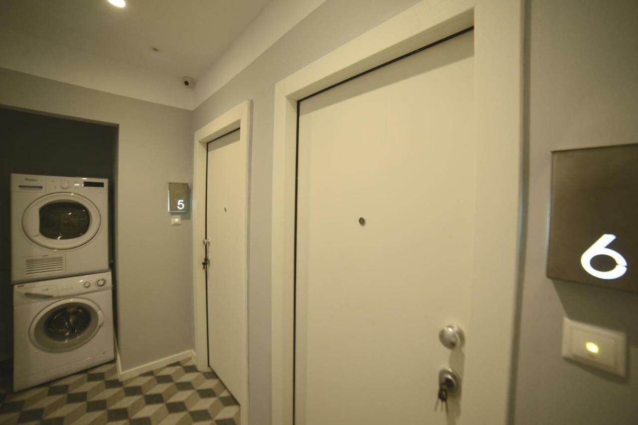 Mazi Rooms Ptolemeon テッサロニキ エクステリア 写真